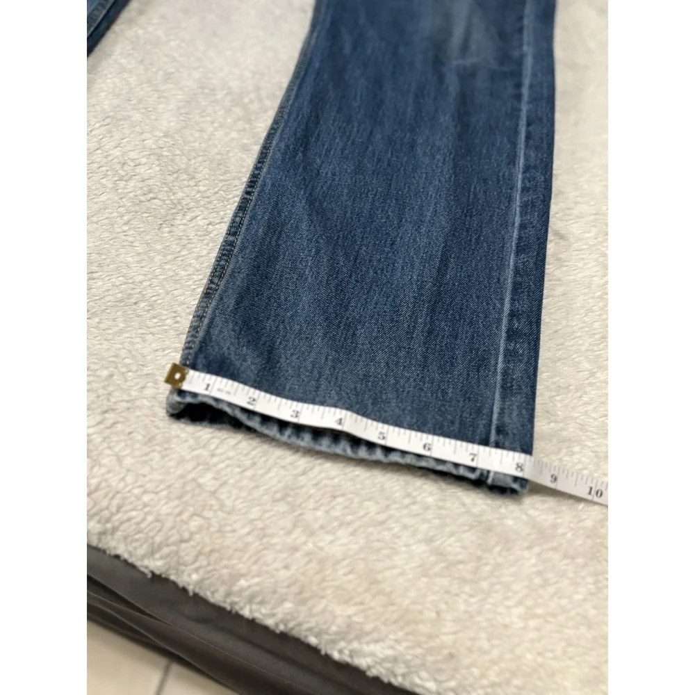 Levis used look